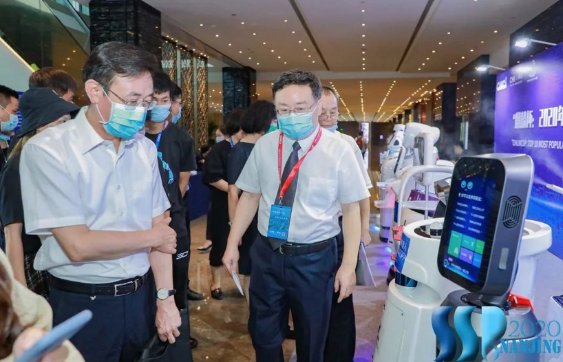 【合作伙伴】擎盾數(shù)據(jù)機(jī)器人榮膺2020年最受用戶喜愛(ài)的“抗疫機(jī)器人”TOP10